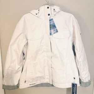 Columbia women’s winter jacket.  Size L.